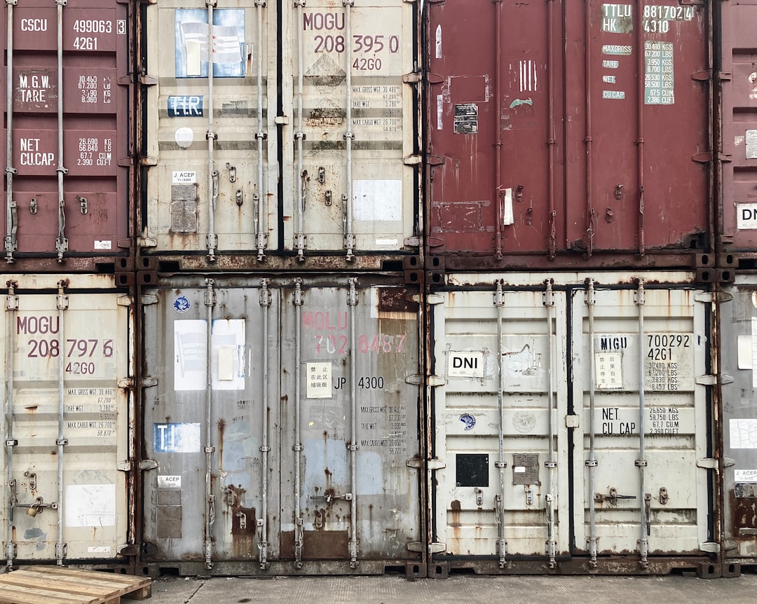 Proxmox VE, why does it fail Proxmox VE, backup repositories for container volumes and configs